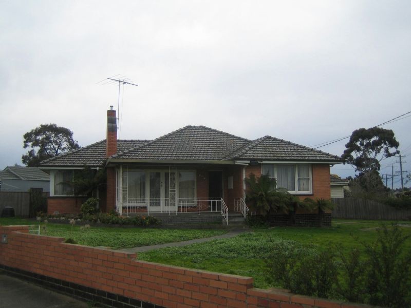 1 Mulgoa Avenue, Dandenong North VIC 3175