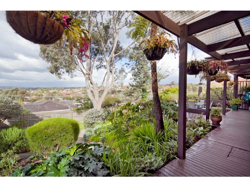 5 GENOA STREET, Dandenong North VIC 3175