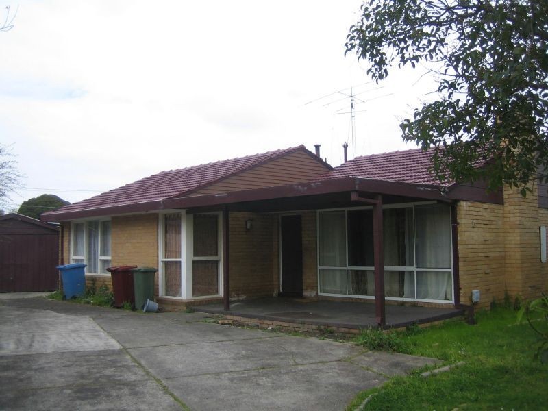 10 Mollison Street, Dandenong VIC 3175