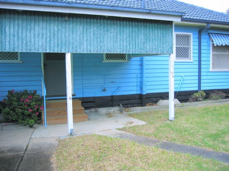 11 ROBERTA STREET, Dandenong VIC 3175