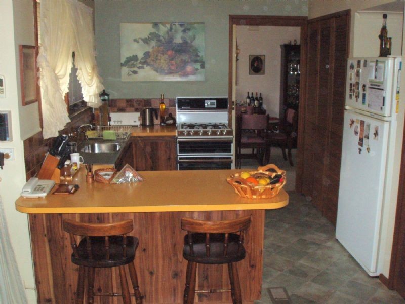 4 COLEDALE CLOSE, Endeavour Hills VIC 3802