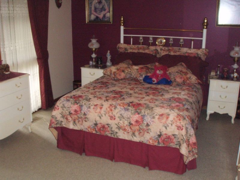 4 COLEDALE CLOSE, Endeavour Hills VIC 3802