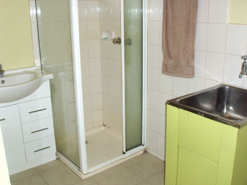 3/4 RHODEN COURT, Dandenong North VIC 3175