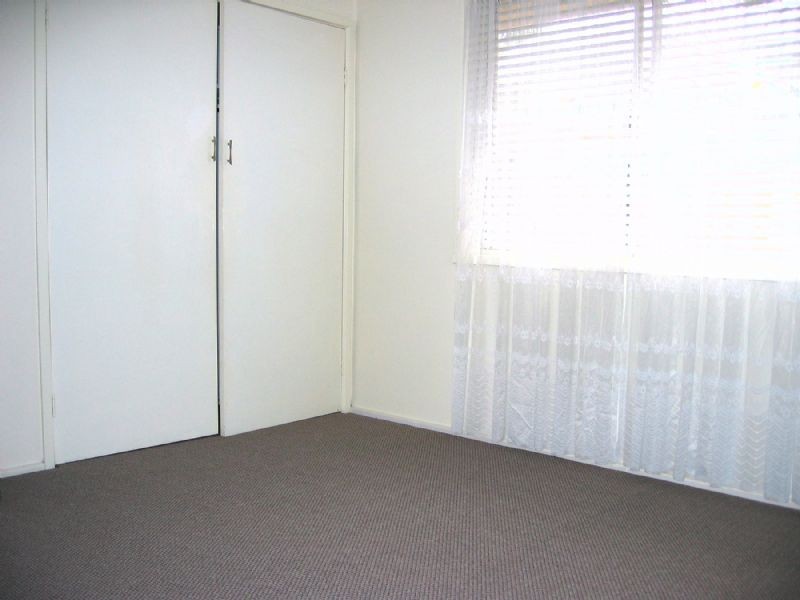 11/27 STUD ROAD, Dandenong VIC 3175