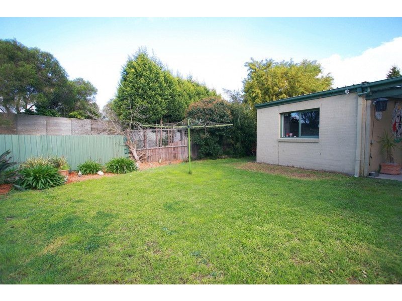 6 URAL COURT, Dandenong North VIC 3175