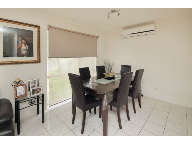 45 MOSSGIEL PARK DVE, Endeavour Hills VIC 3802