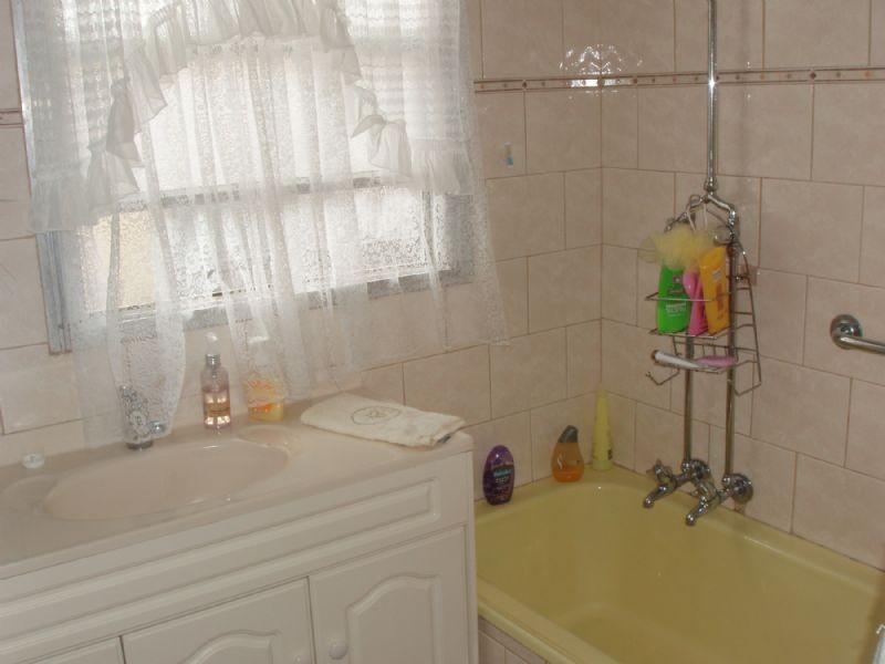 138 POWER RD, Doveton VIC 3177