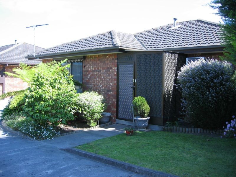 1/104 McCRAE STREET, Dandenong VIC 3175