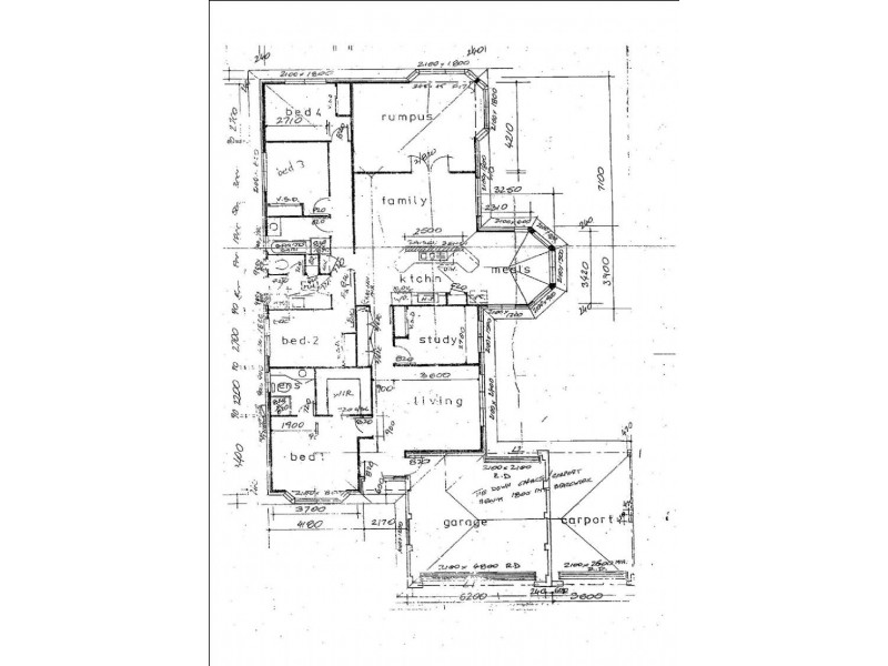 11 MILBURN COURT, Endeavour Hills VIC 3802