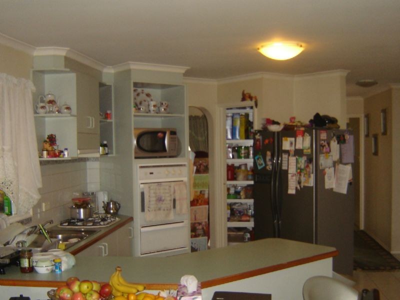 2 Leigh Court, Doveton VIC 3177