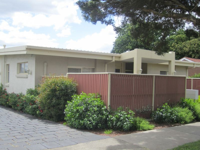 8/13 Macpherson Street, Dandenong VIC 3175