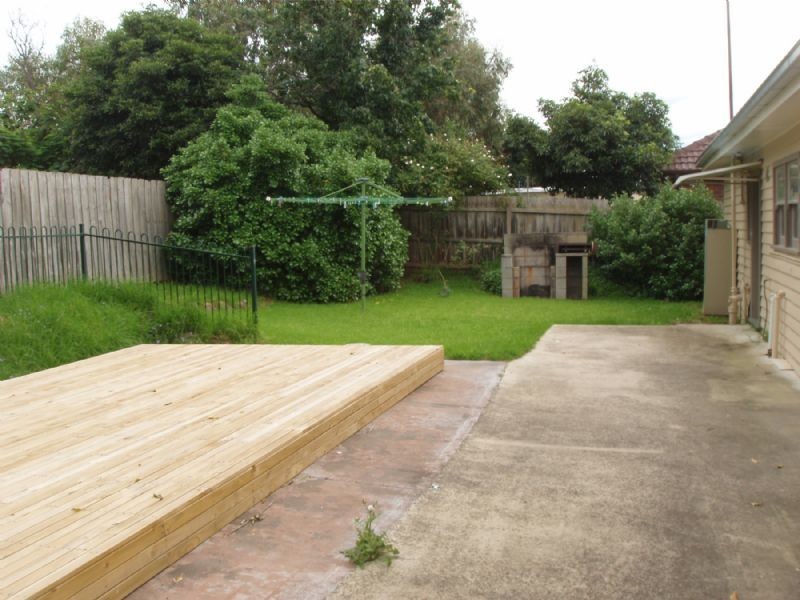 18 GARSIDE ST, Dandenong VIC 3175