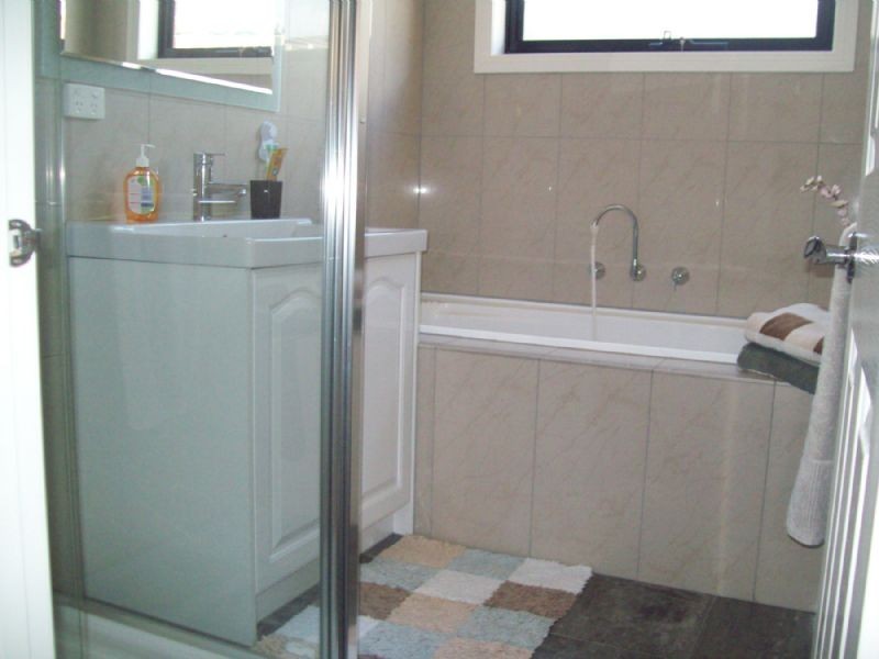 2/128 RAILWAY PDE, Noble Park VIC 3174