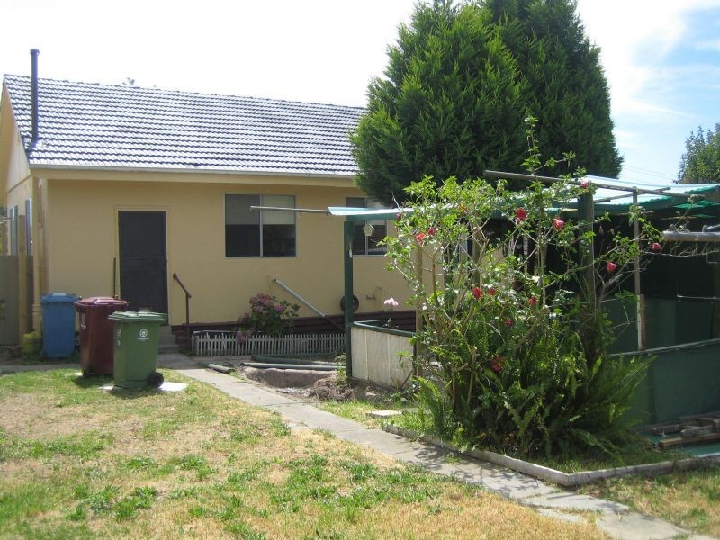 76 Ross Street, Dandenong VIC 3175