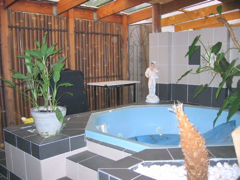 27 CRIMSON DRIVE, Doveton VIC 3177