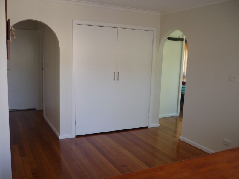 16 MOUNTVIEW AVE, Hallam VIC 3803