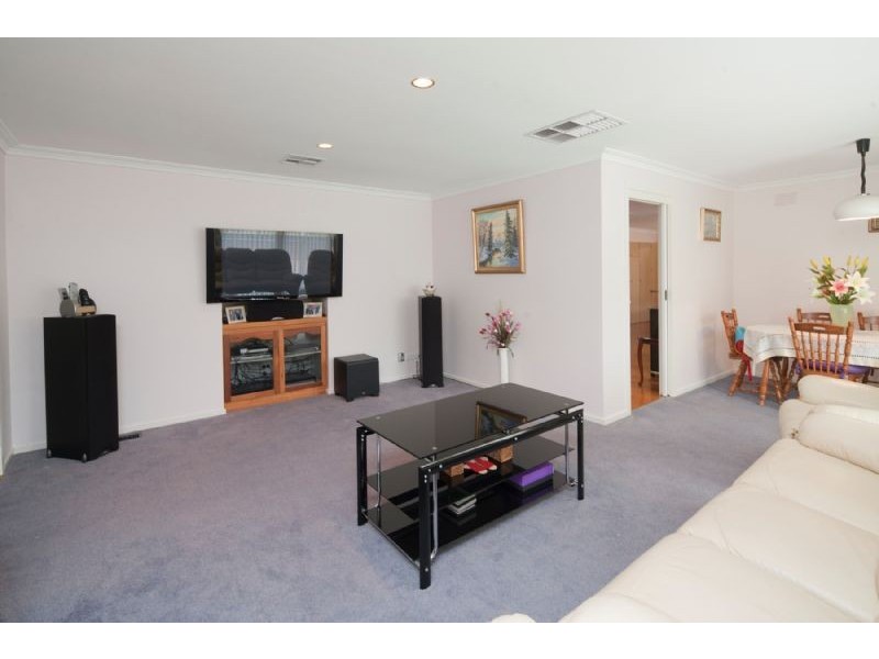 5 BELT TERRACE, Endeavour Hills VIC 3802