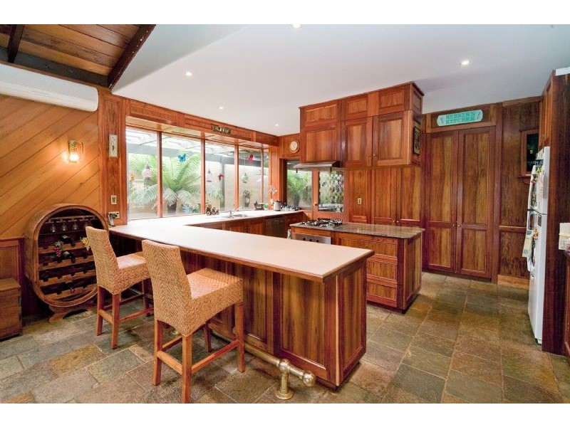 1 MOUNTVIEW AVE, Hallam VIC 3803