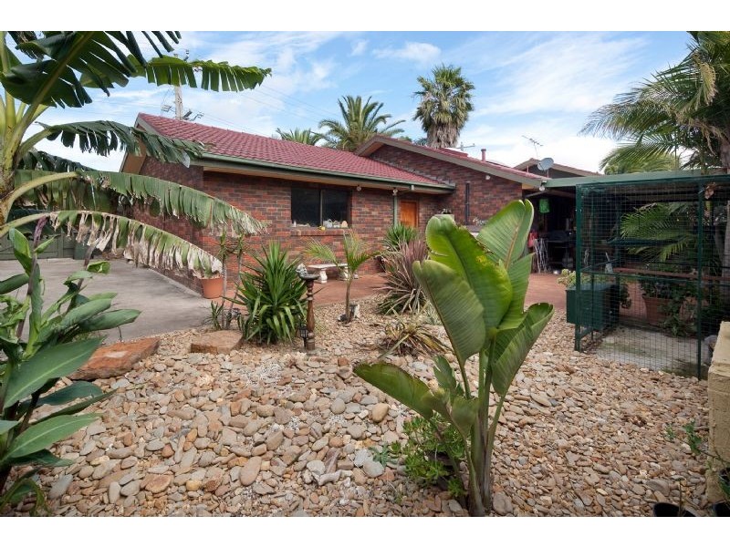 1 MOUNTVIEW AVE, Hallam VIC 3803