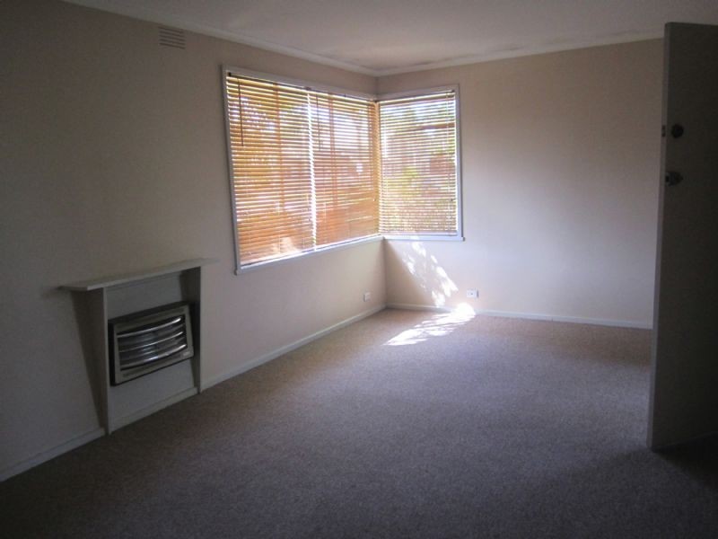 2/16 New Street, Dandenong VIC 3175