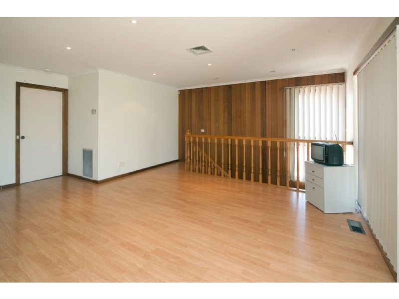 58 SOMERSET DVE, Dandenong North VIC 3175