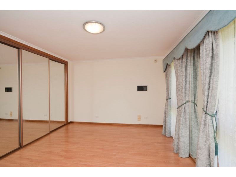 58 SOMERSET DVE, Dandenong North VIC 3175