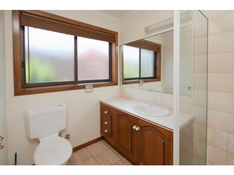 58 SOMERSET DVE, Dandenong North VIC 3175