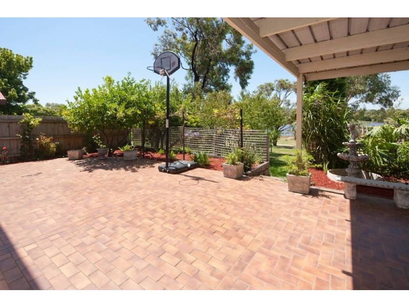 58 SOMERSET DVE, Dandenong North VIC 3175