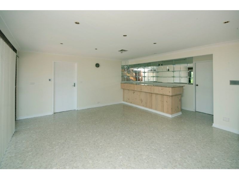 58 SOMERSET DVE, Dandenong North VIC 3175