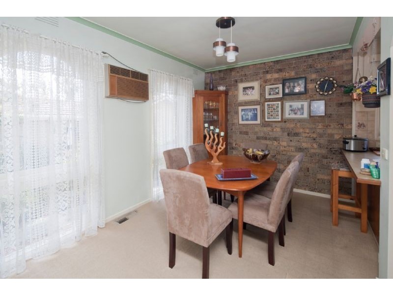 7 LOUIS AVENUE, Dandenong VIC 3175