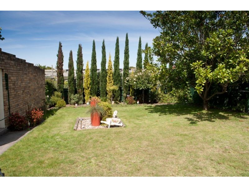 7 LOUIS AVENUE, Dandenong VIC 3175