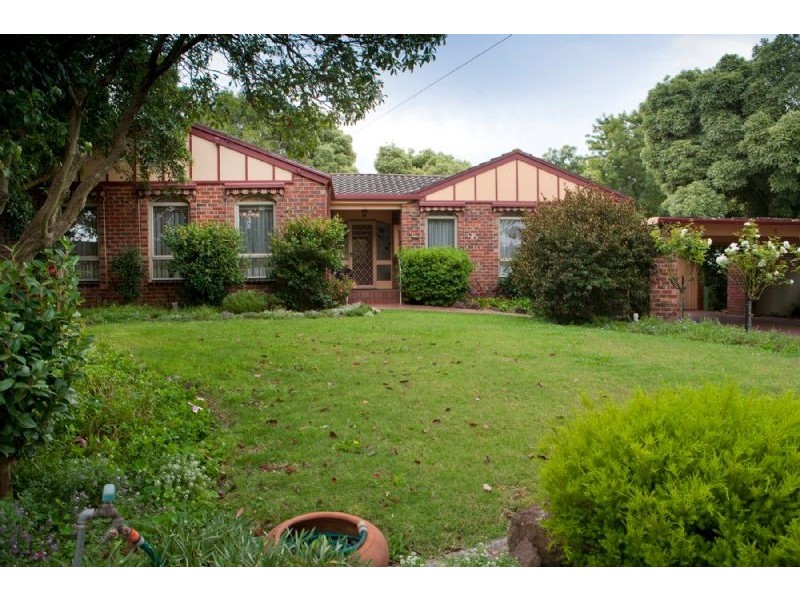 5 MERCER COURT, Dandenong North VIC 3175