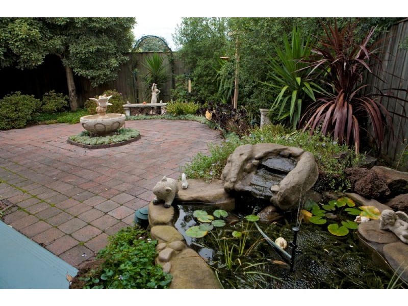 5 MERCER COURT, Dandenong North VIC 3175