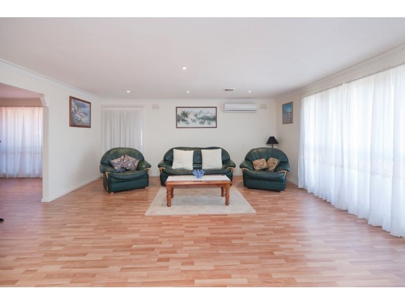 21 SAMARIA STREET, Dandenong North VIC 3175