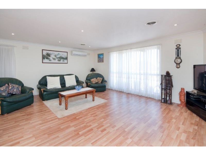 21 SAMARIA STREET, Dandenong North VIC 3175