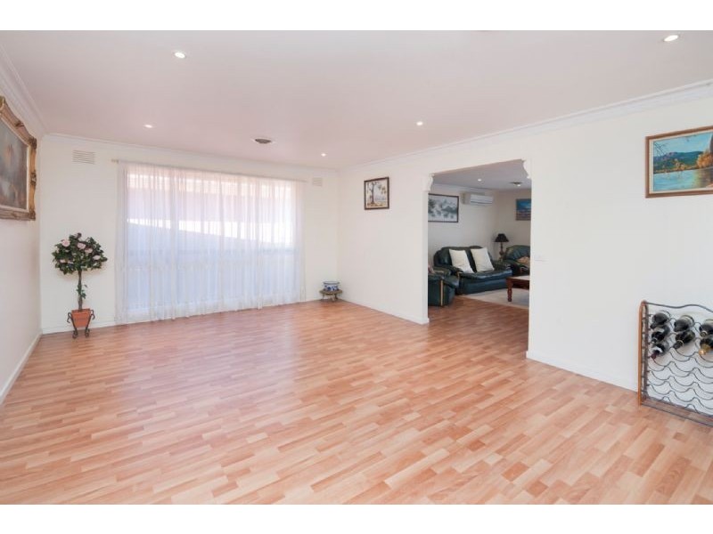 21 SAMARIA STREET, Dandenong North VIC 3175