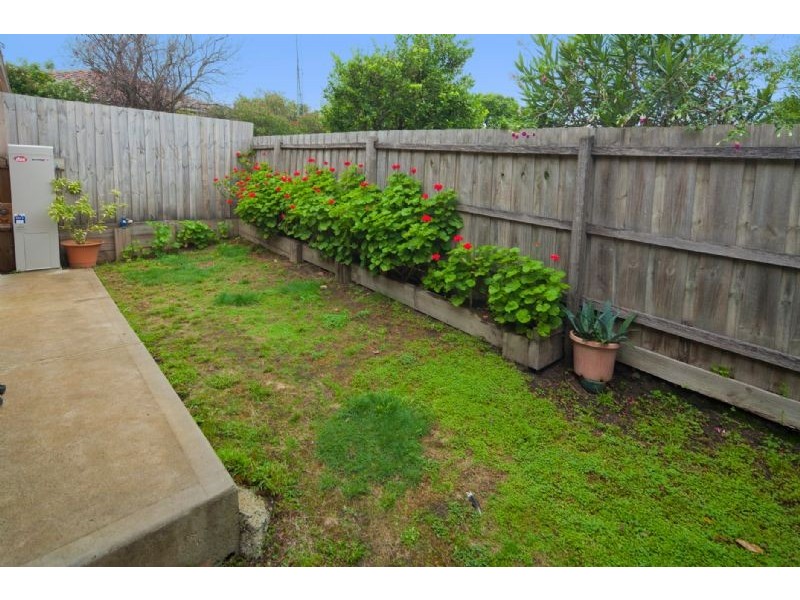38 RAY STREET, Dandenong VIC 3175
