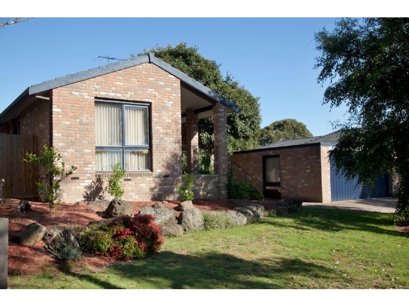 1 GROVE END ROAD, Endeavour Hills VIC 3802