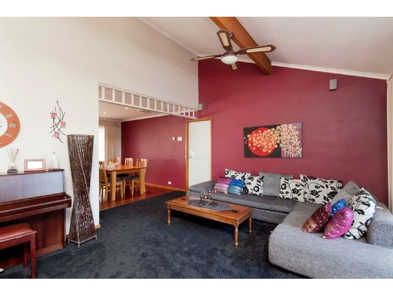 1 GROVE END ROAD, Endeavour Hills VIC 3802