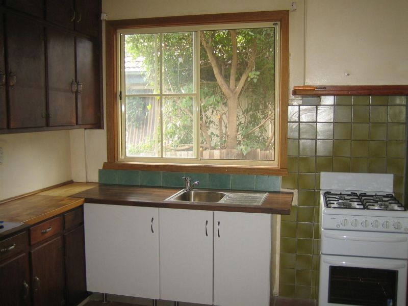 19 Lexton Avenue, Dandenong VIC 3175