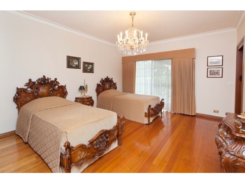 7 TANDDERWEN COURT, Narre Warren North VIC 3804