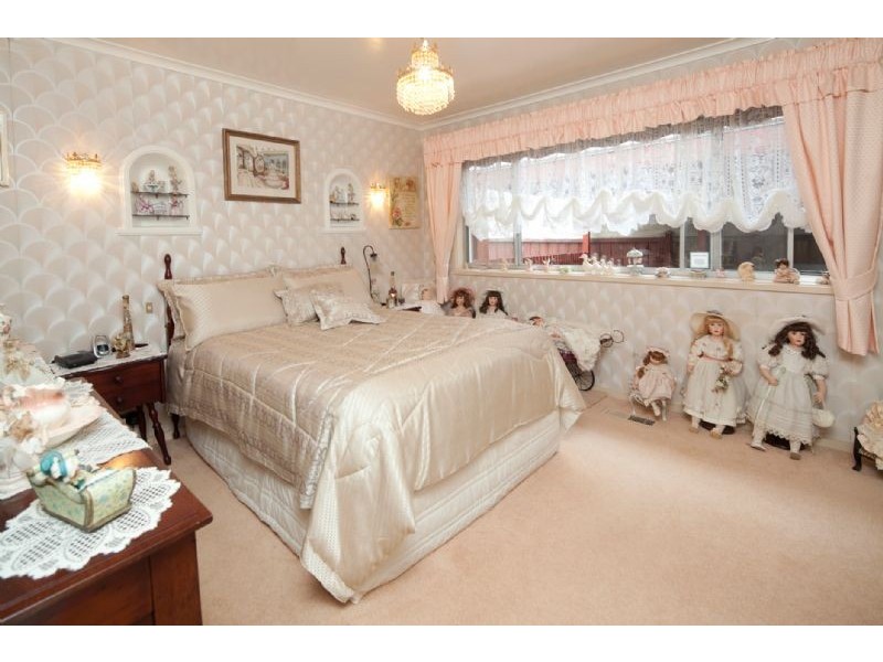 5 PITMAN STREET, Dandenong North VIC 3175