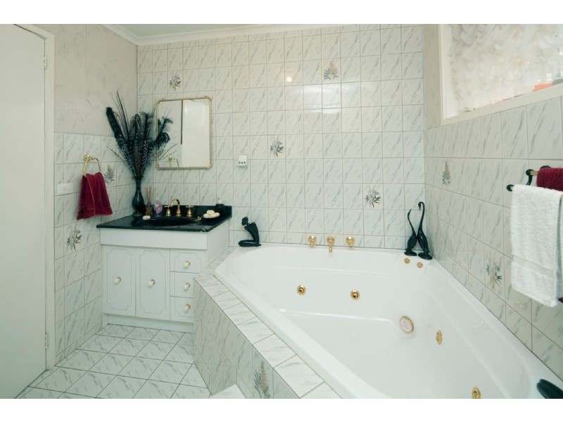 5 PITMAN STREET, Dandenong North VIC 3175