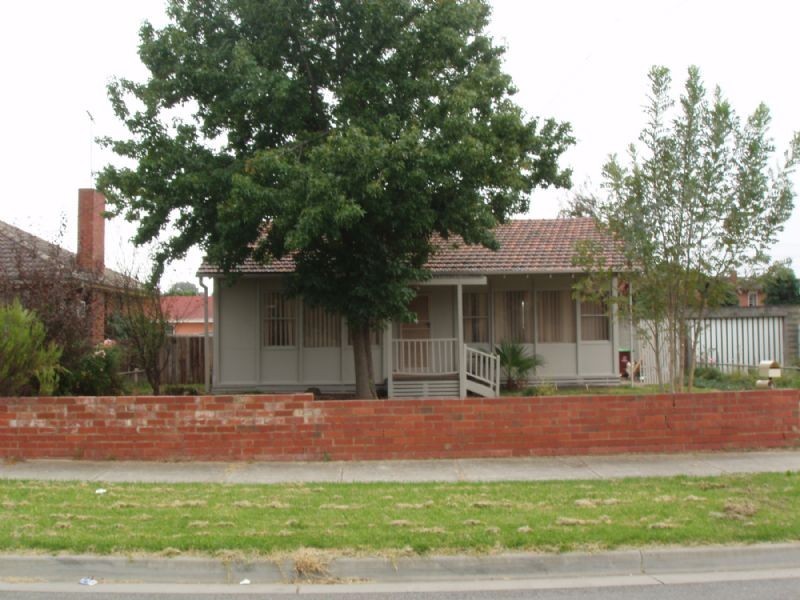 23 WARATAH STREET, Doveton VIC 3177