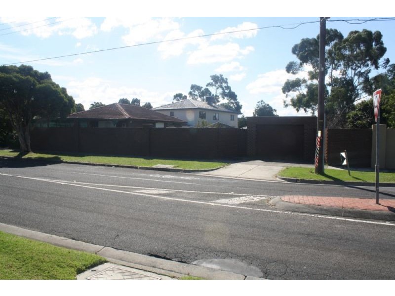 1 SNOWY STREET, Dandenong North VIC 3175