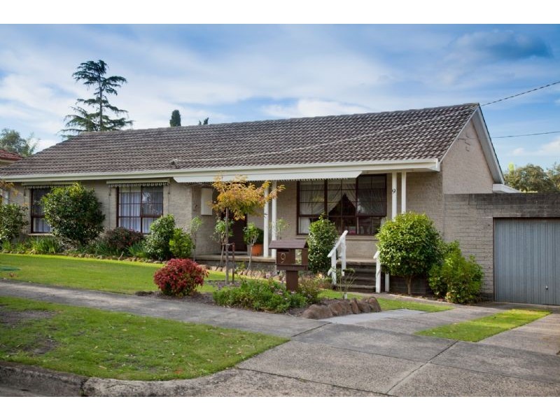 9 ALMA CRESCENT, Noble Park VIC 3174