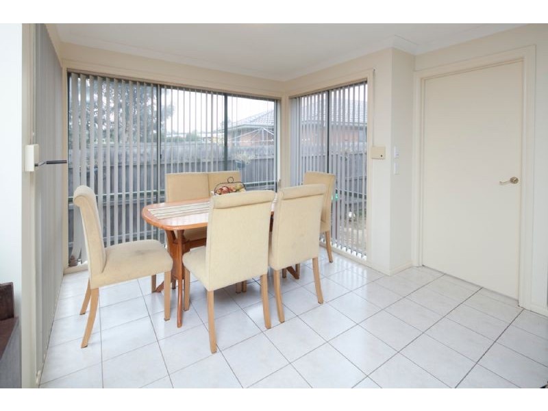 3 STACEY COURT, Endeavour Hills VIC 3802