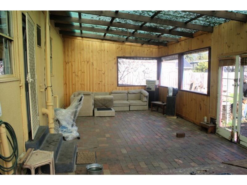 6 ROSE DRIVE, Doveton VIC 3177