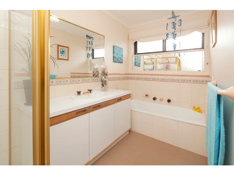 23 EXELL DVE, Dandenong North VIC 3175