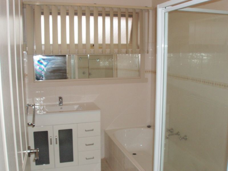 1/3 COOLIDGE COURT, Dandenong North VIC 3175